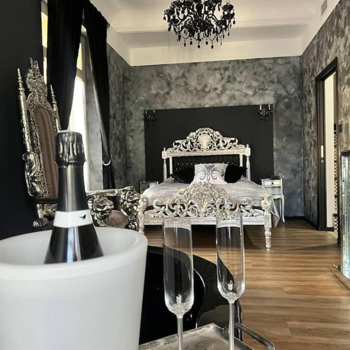 Nuit Romantique - Jacuzzi - Beziers - Romance Royale Luaran gambar